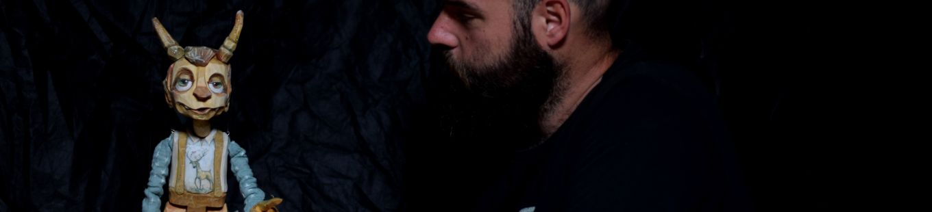 Ludek Burian , intagliatore di legno