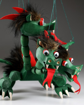 Marionnette de dragon en bois