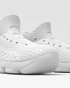 Lebron James, 3D-Modell der "blauen" Schuhe eines Spielers für eine 100cm-Marionette