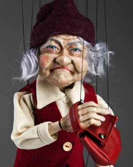 Alte Dame Fanny tschechische Marionette
