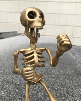 Goldie Bonnie – poklad mezi loutkami