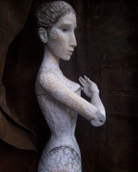 Gentle Misterious Lady - Wooden Hand-carved Marionette