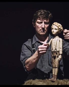 Hand-carved marionettes - unique human portraits