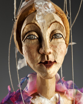 Une tendre marionnette de fée